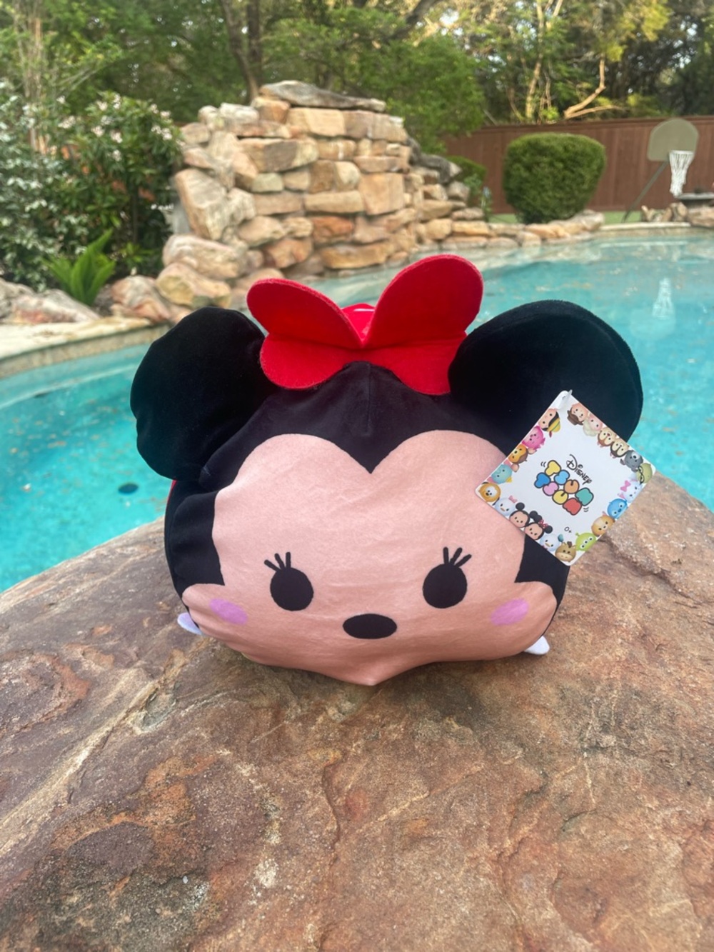 Disney Minnie Mouse Tsum Tsum Plush NWT